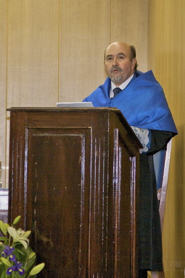 Antonio Cañada Villar durante su discurso. Foto gentileza de Jerónimo Alaminos Prats