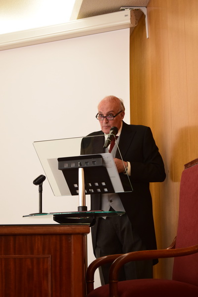 Ángel Delgado Mora durante su discurso.