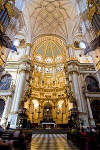 220px-Granada_cathedral_-_capilla_mayor