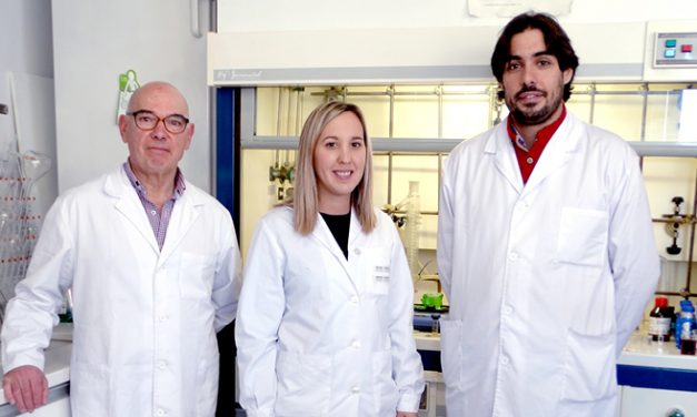 Investigadores de la UGR diseñan un sensor que permite detectar problemas de riñón al analizar la orina