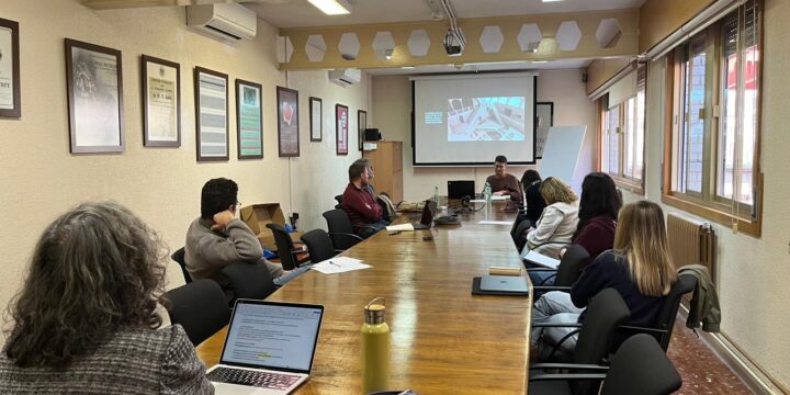 TeC-Filolab con Diego Parente: «Cómo hacer cosas sin palabras. Ecologización y diseño en clave materialista»