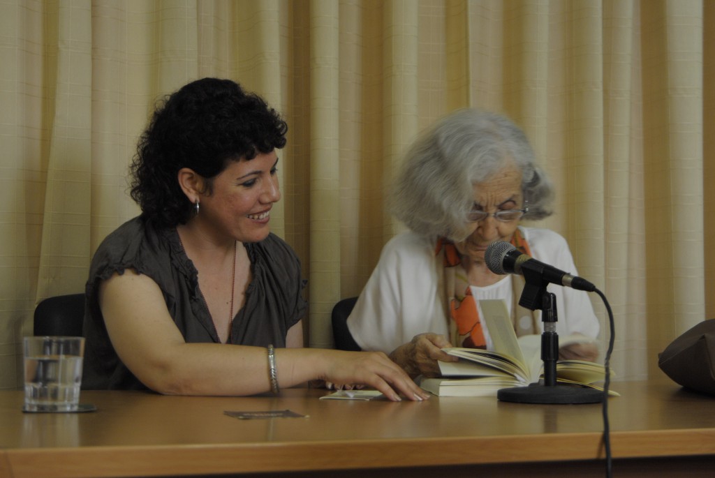 Milena Rodríguez y Fina García Marruz, La Habana, 2010, presentación antología "El instante raro"